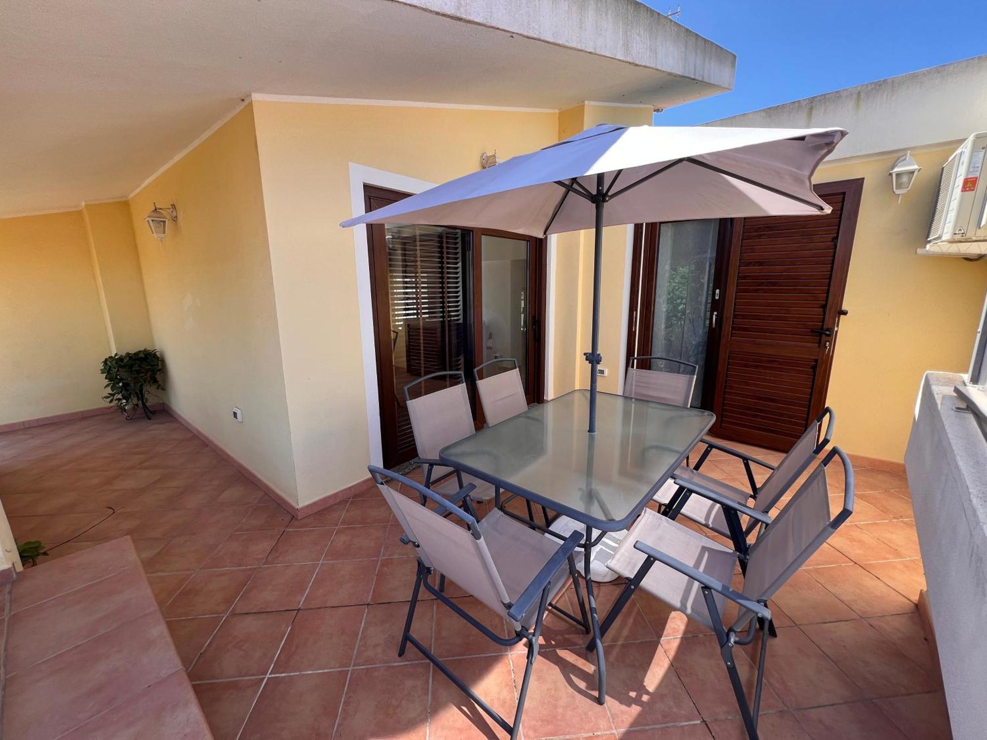 Appartement Panoramica Con Giardino Ossi