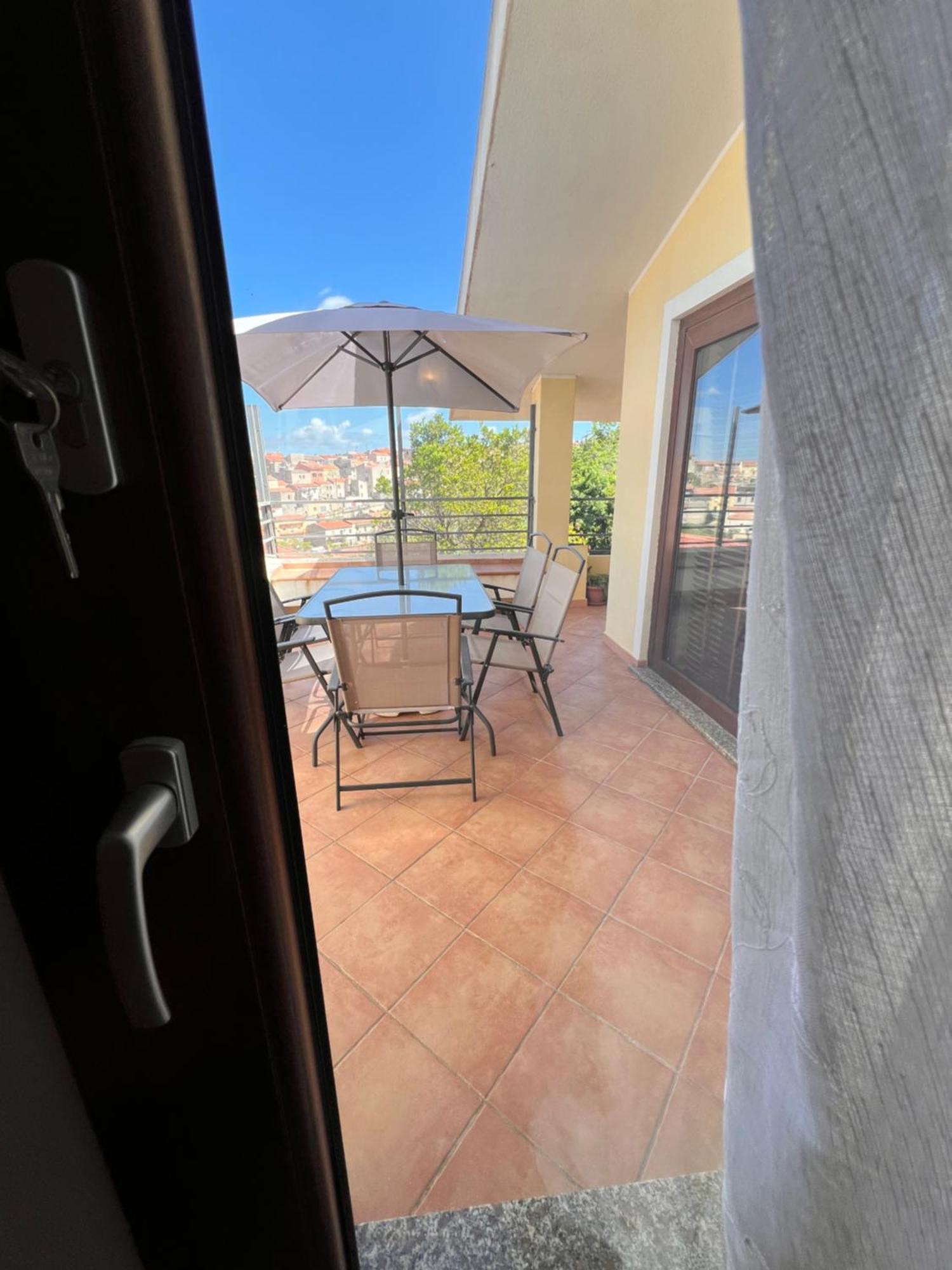 Panoramica Con Giardino *