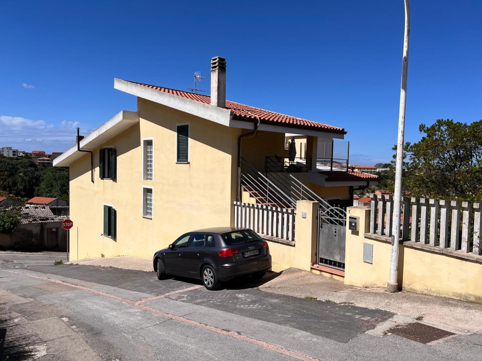 Panoramica Con Giardino